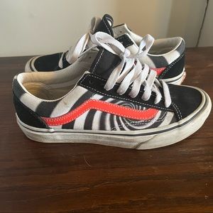 Women’s Classic Vans